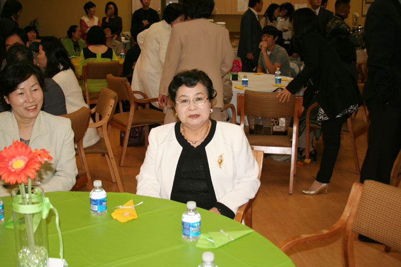 041209-easter (22).jpg